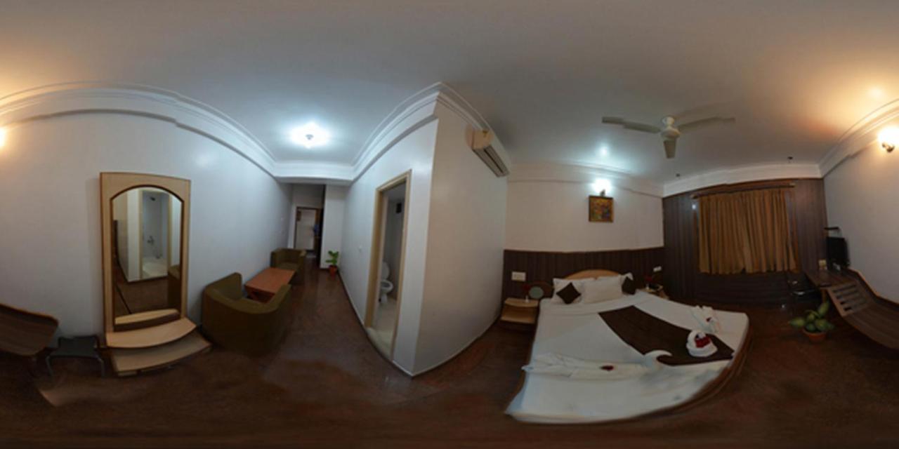 The Mahendra Hotels Mysore Exterior foto