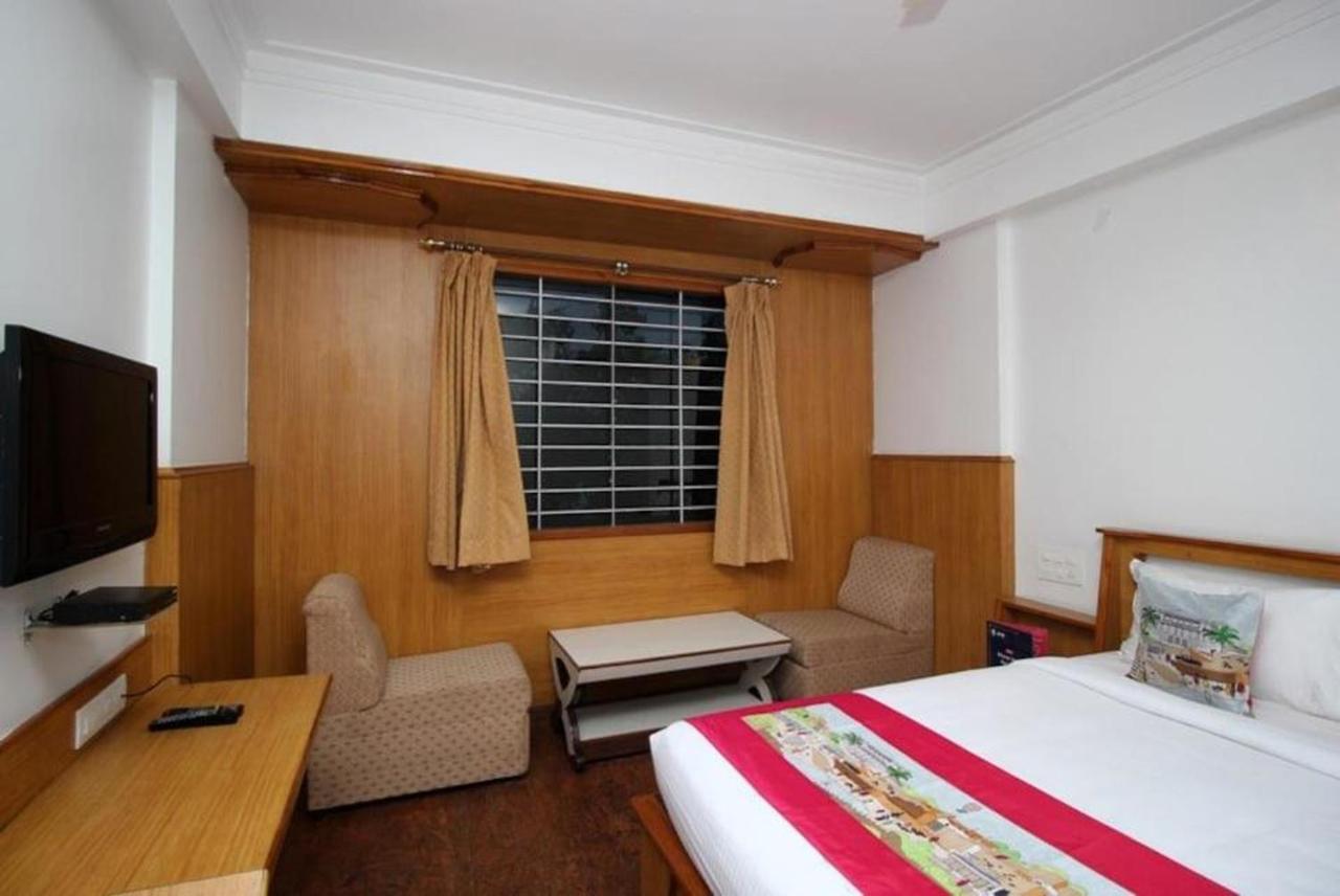 The Mahendra Hotels Mysore Exterior foto